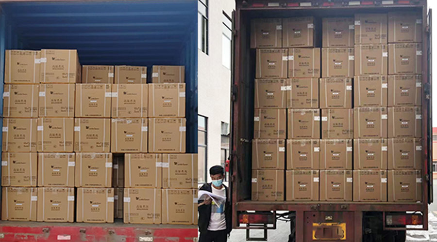 集裝箱裝柜進(jìn)行時！金環(huán)電器客戶迷你洗衣機(jī)順利發(fā)貨！