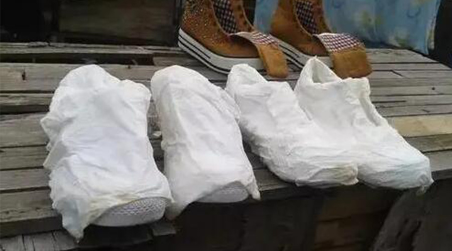 白鞋洗完如何防止變黃？衣物烘干機(jī)來(lái)拯救！