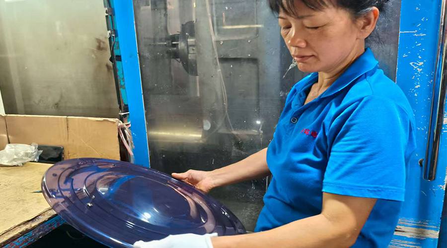 設(shè)計與實(shí)用：烘干機(jī)門板材質(zhì)的選擇之道