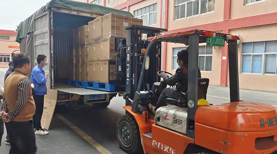 加急生產(chǎn)順利出貨！緩解客戶節(jié)后衣服干衣機(jī)庫(kù)存不足問(wèn)題